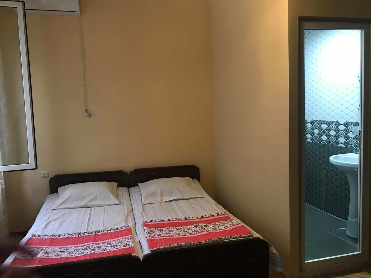 Guesthouse In 코불레티 외부 사진