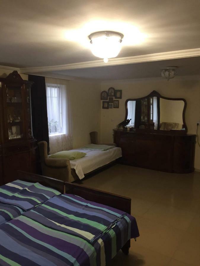 Guesthouse In 코불레티 외부 사진